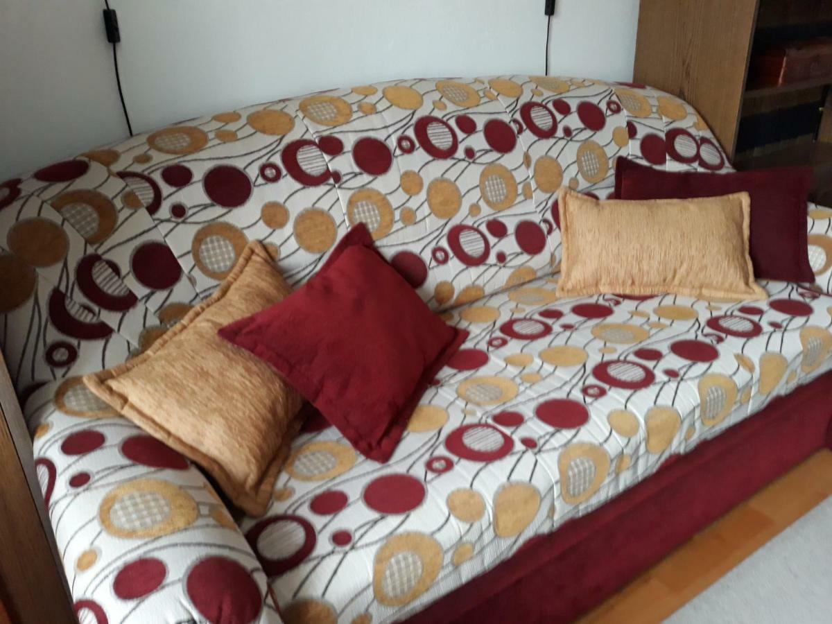 Eva Vendeghaz Villa Tata Dış mekan fotoğraf